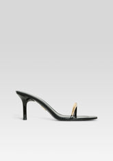Karli Sandal