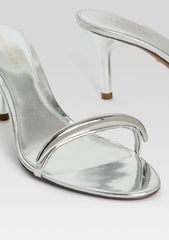 Karli Sandal