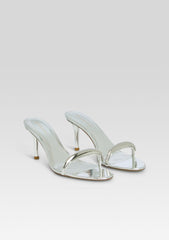 Karli Sandal