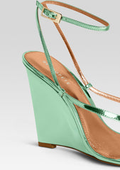 Namby Wedge