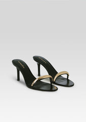 Karli Sandal